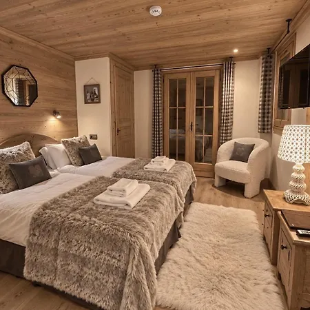 Шале Luxury 5-les Gets-luxe-confort-jacuzzi-cheminee-a 400 M Des Pistes-vue Exceptionnelle *